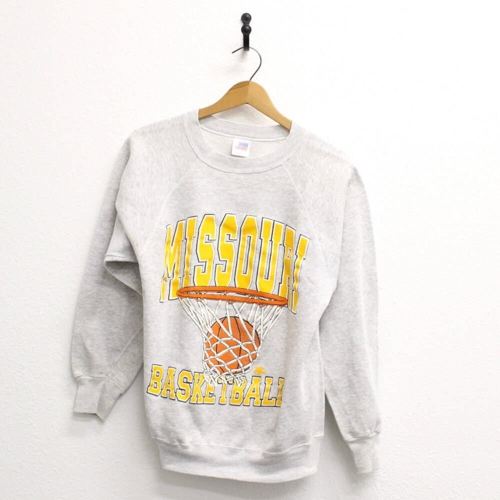Vintage University of Missouri Tigers Basketball Sweatshirt Large